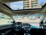 Hyundai Elantra-11