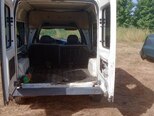Ford Courier-2