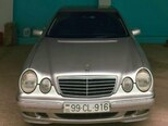Mercedes E 220-9