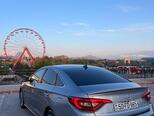 Hyundai Sonata-6