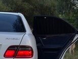 Mercedes E 240-4