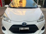 Toyota Aqua-1