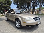 Volkswagen Passat-8