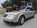 Volkswagen Passat-2