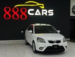 Kia Rio-1