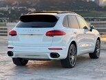 Porsche Cayenne-6