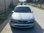 Opel Vectra-1