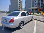 Hyundai Elantra-11