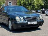 Mercedes E 240-2