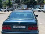 Mercedes E 240-6