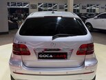 Mercedes B 200-11