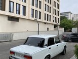 LADA (VAZ) 2107-17