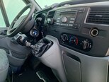 Ford Transit-11