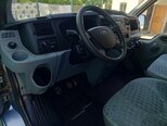 Ford Transit-16