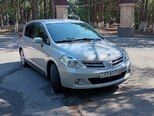 Nissan Tiida-8