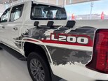 Mitsubishi L200-7