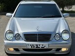 Mercedes E 220-1