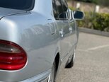 Mercedes E 220-12
