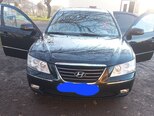 Hyundai Sonata-1