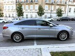 Hyundai Sonata-5