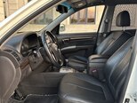 Hyundai Santa Fe-13