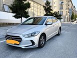 Hyundai Avante-11