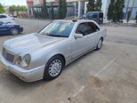 Mercedes E 280 4MATIC-1