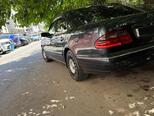 Mercedes E 270-2
