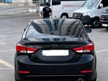 Hyundai Elantra-2