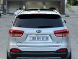 Kia Sorento-11