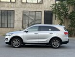 Kia Sorento-9