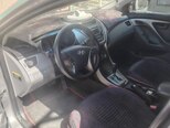 Hyundai Elantra-6