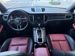 Porsche Macan-6