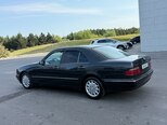 Mercedes E 240-7