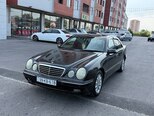 Mercedes E 240-4