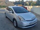 Toyota Prius-2