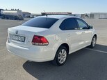 Volkswagen Polo-4