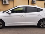 Hyundai Elantra-5
