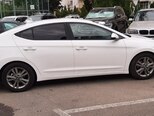 Hyundai Elantra-2