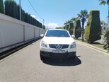 Nissan Qashqai-1