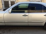 Mercedes E 290-2