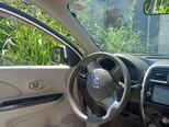 Nissan March-11
