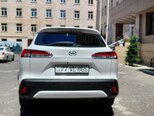 Toyota Corolla Cross-8