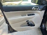 Jeep Grand Cherokee-13