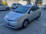 Toyota Prius-4