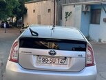 Toyota Prius-2
