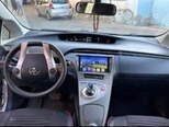 Toyota Prius-3