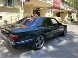 Mercedes 220 E-5