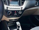Hyundai Accent-9