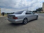 Mercedes E 240-5